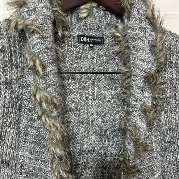 Midi Waterfall Gray Cardigan Faux Fur Laced Trim - Picture 11 of 14